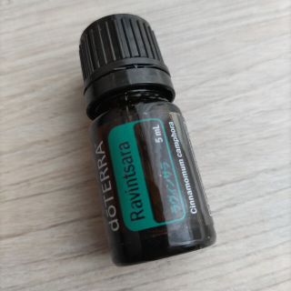 ドテラ(doTERRA)の【ドテラ】ラヴィンサラ(アロマオイル)