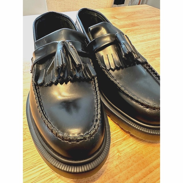 Dr.Martens(ドクターマーチン)のDr. Martens Adrian エイドリアン　黒　タッセル　新品未着用！ メンズの靴/シューズ(スリッポン/モカシン)の商品写真