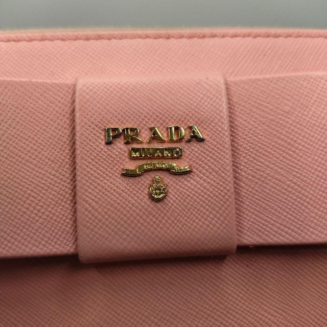 プラダ PRADA 長財布 ラウンドジップ フォッコ サーモン ピンク 【85