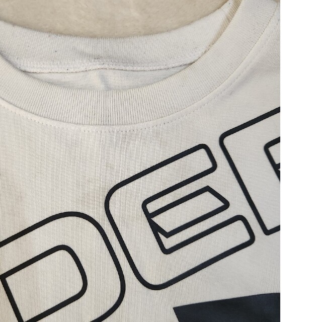 UNDER ARMOUR(アンダーアーマー)のTシャツ キッズ/ベビー/マタニティのキッズ服男の子用(90cm~)(Tシャツ/カットソー)の商品写真