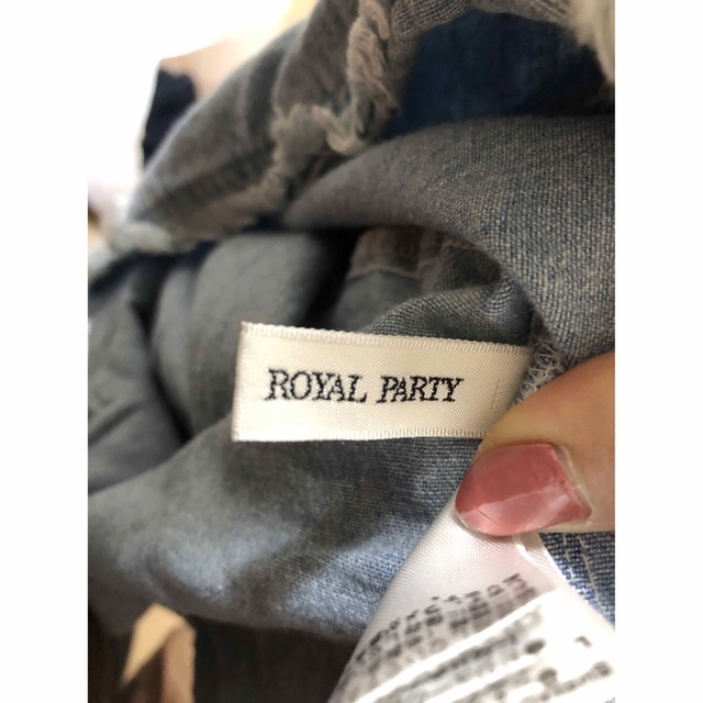 ROYAL PARTY(ロイヤルパーティー)のワンピース　ロイヤルパーティー　パール レディースのワンピース(ミニワンピース)の商品写真