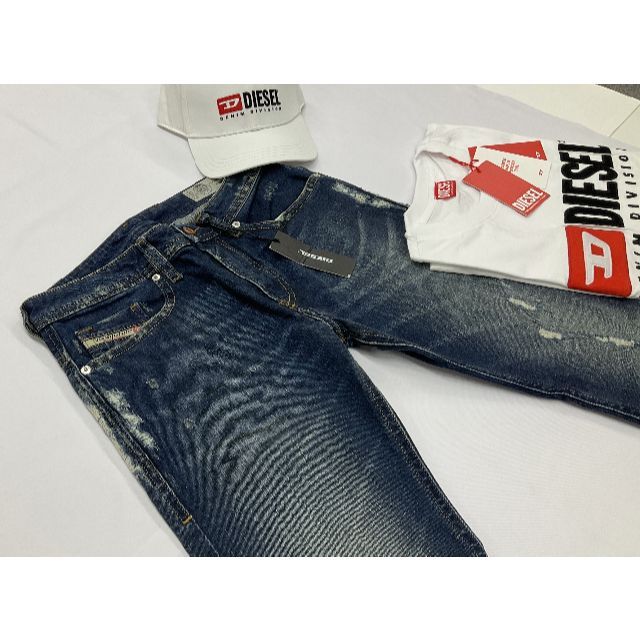 DIESEL(ディーゼル)のディーゼル　ジーンズ 2619　サイズ28　約76㎝　新品　00SW1Q メンズのパンツ(デニム/ジーンズ)の商品写真