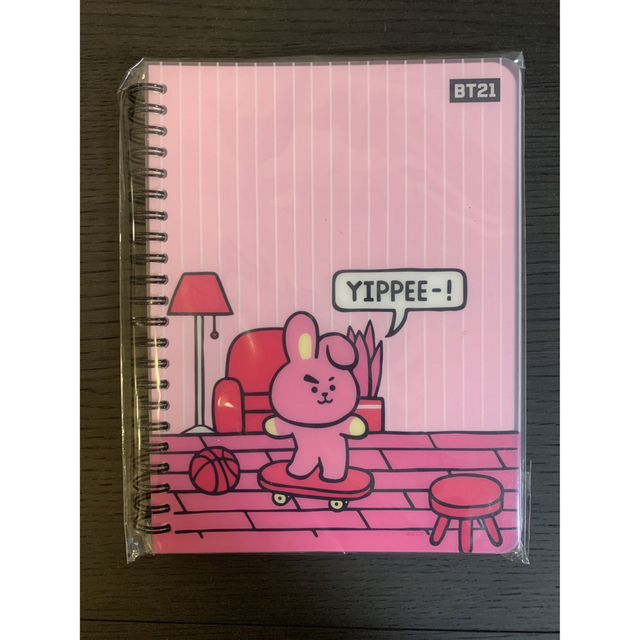 BT21(ビーティーイシビル)のBT21 cooky ノート ジョングク グク BTS エンタメ/ホビーのタレントグッズ(アイドルグッズ)の商品写真