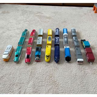 タカラトミー(Takara Tomy)のプラレール9種セット　連結部品、ゴムタイヤ付き(電車のおもちゃ/車)