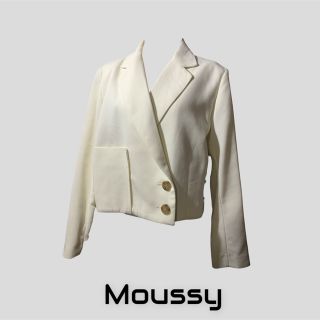 マウジー(moussy)のmoussy クロップドジャケット(テーラードジャケット)