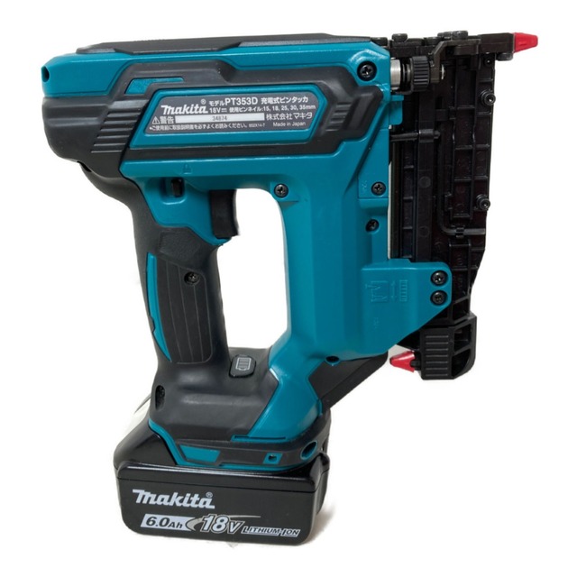 Makita(マキタ)の＊＊MAKITA マキタ 18V 15~35mm 充電式ピンタッカ （バッテリ1個・充電器・ケース付） PT353DRG ブルー インテリア/住まい/日用品のインテリア/住まい/日用品 その他(その他)の商品写真