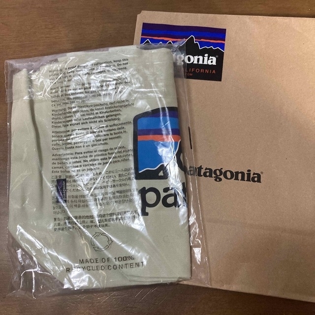 patagonia(パタゴニア)のパタゴニア　ミニトート　新品未使用 レディースのバッグ(トートバッグ)の商品写真