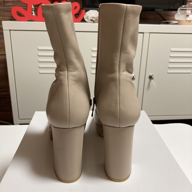 D IANAダイアナ シフォンベージュ ストレッチスムース 【予約