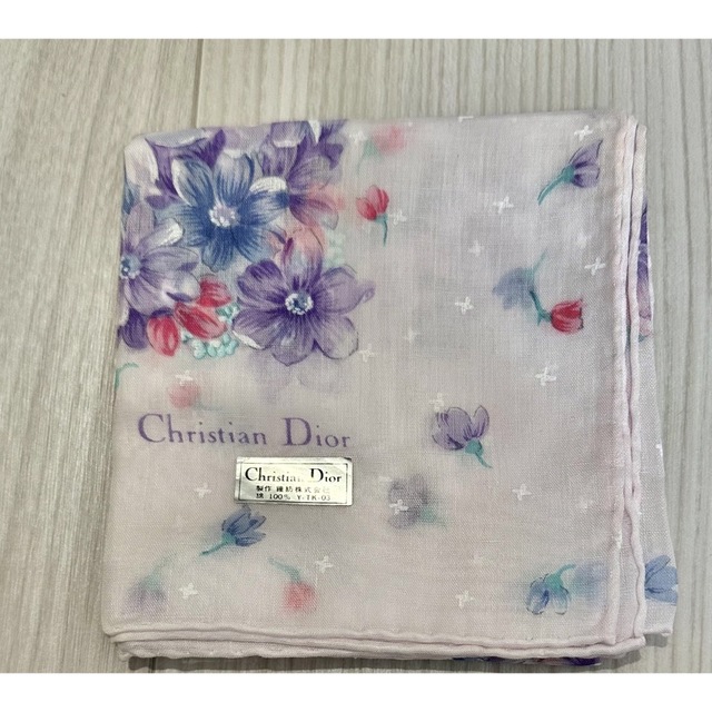 Christian Dior(クリスチャンディオール)のDior・花柄ハンカチ・パープル レディースのファッション小物(ハンカチ)の商品写真