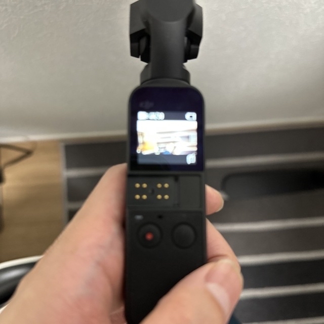 DJI osmo pocket ジンバルカメラ スマホ/家電/カメラのカメラ(ビデオカメラ)の商品写真