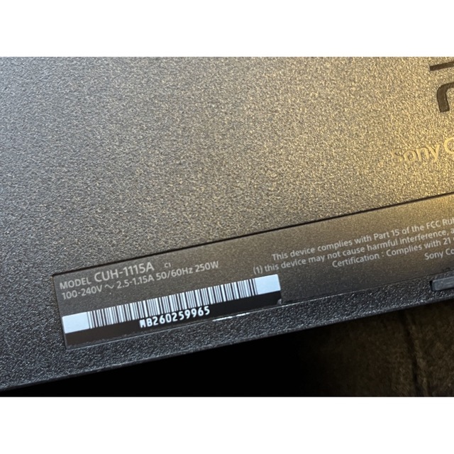 【PS4本体+コントローラー】CUH-1115A 500GB
