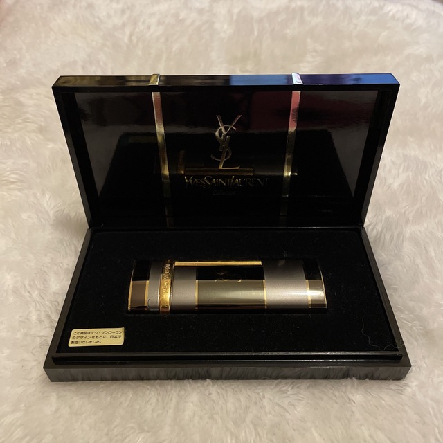 Yves Saint Laurent(イヴサンローラン)のイブサンローラン　イヴサンローラン　ガスライター メンズのファッション小物(タバコグッズ)の商品写真