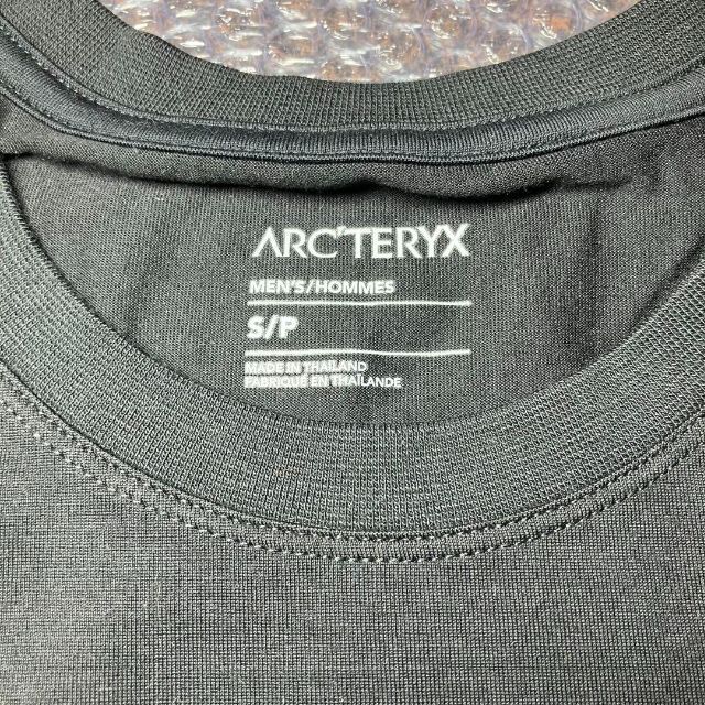 ARC'TERYX(アークテリクス)のSplit アークテリクス スプリット Split  Tシャツ ブラック S メンズのトップス(Tシャツ/カットソー(半袖/袖なし))の商品写真