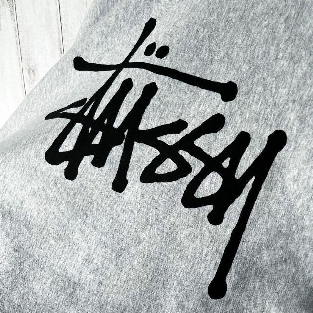 STUSSY - 【極美品 XL】ステューシー 両面プリント ショーンフォントロゴ スウェットの通販 by ☆SCARERS☆｜ステューシーならラクマ