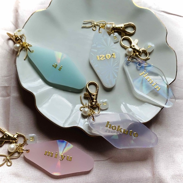 レジン ホログラム イニシャル キーホルダー 推し活
