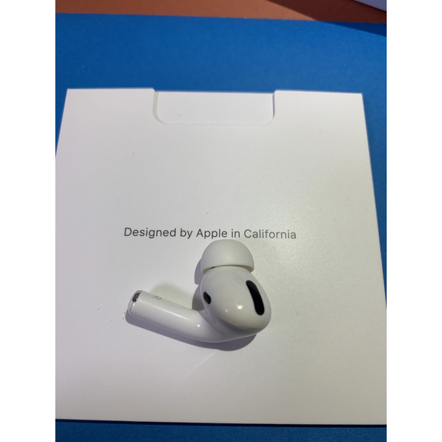 Apple(アップル)のAirPods Pro MWP22J/A (左耳 A2084） スマホ/家電/カメラのオーディオ機器(ヘッドフォン/イヤフォン)の商品写真