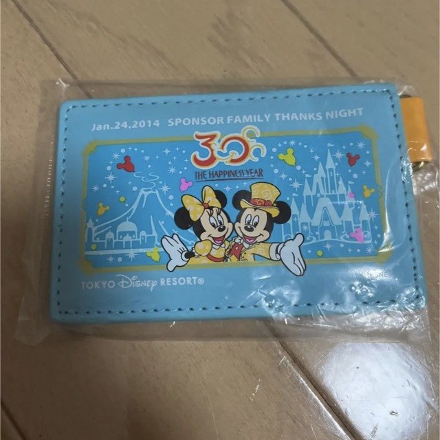 Disney(ディズニー)の特別お値下げ中！【レア】Disney resort 30周年記念品セット エンタメ/ホビーのおもちゃ/ぬいぐるみ(キャラクターグッズ)の商品写真