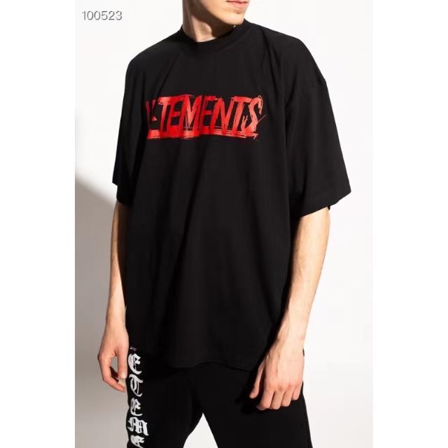 トップス VETEMENTS Tシャツ ヴェトモン 半袖 新品 男女兼用 7800円