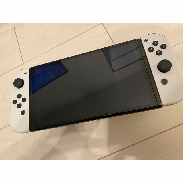 Nintendo Switch(ニンテンドースイッチ)の任天堂Switch 有機EL エンタメ/ホビーのゲームソフト/ゲーム機本体(家庭用ゲーム機本体)の商品写真