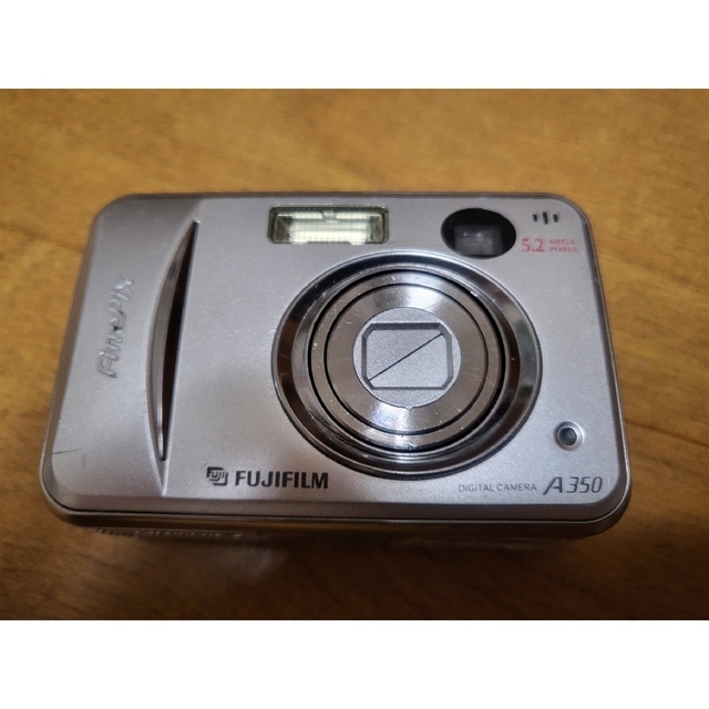 富士フイルム(フジフイルム)のFUJIFILM  FinePix A350 デジタルカメラ　良品 スマホ/家電/カメラのカメラ(コンパクトデジタルカメラ)の商品写真