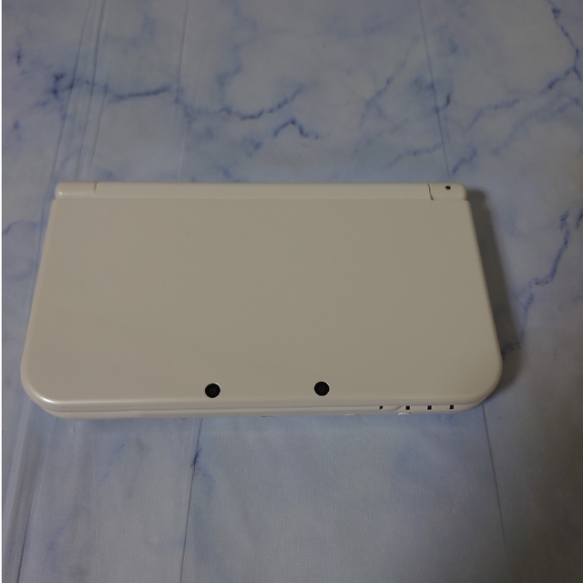 Newニンテンドー3DS LL パールホワイト本体