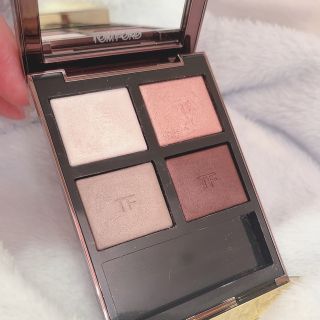 トムフォードビューティ(TOM FORD BEAUTY)のアイカラークォード(アイシャドウ)