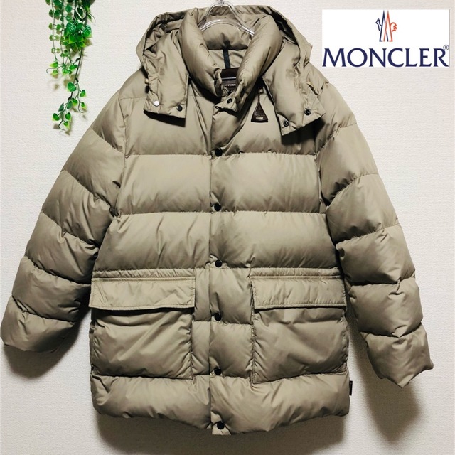 MONCLER CLASSE1  モンクレール　ダウン　サイズ1 (S- M)