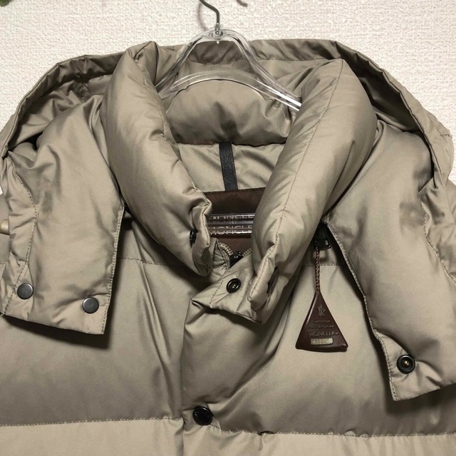 MONCLER CLASSE1  モンクレール　ダウン　サイズ1 (S- M)