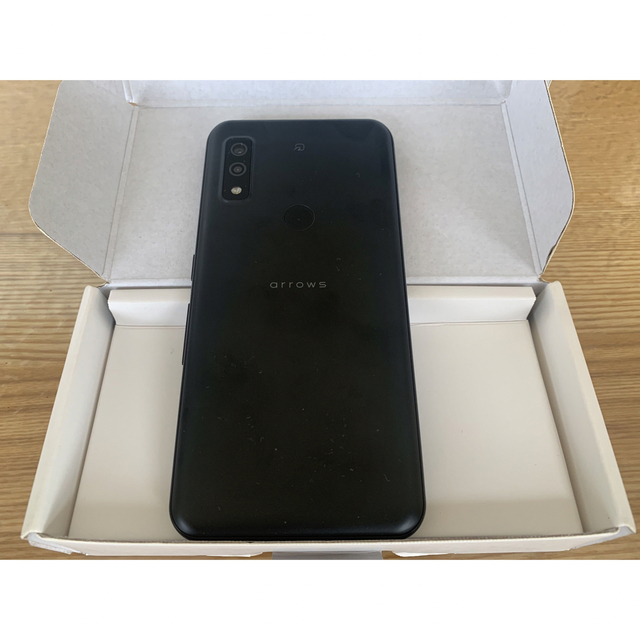 arrows We FCG01 ブラック スマートフォン本体 arrows We FCG01 ブラック スマートフォン本体