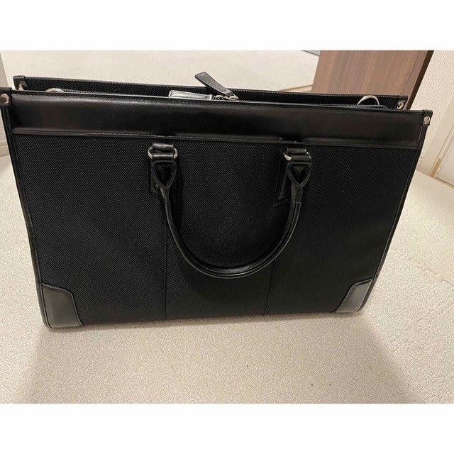新品未使用！！ビジネスバッグ　 鞄 黒 スーツ  ショルダー 通勤  メンズのバッグ(ビジネスバッグ)の商品写真