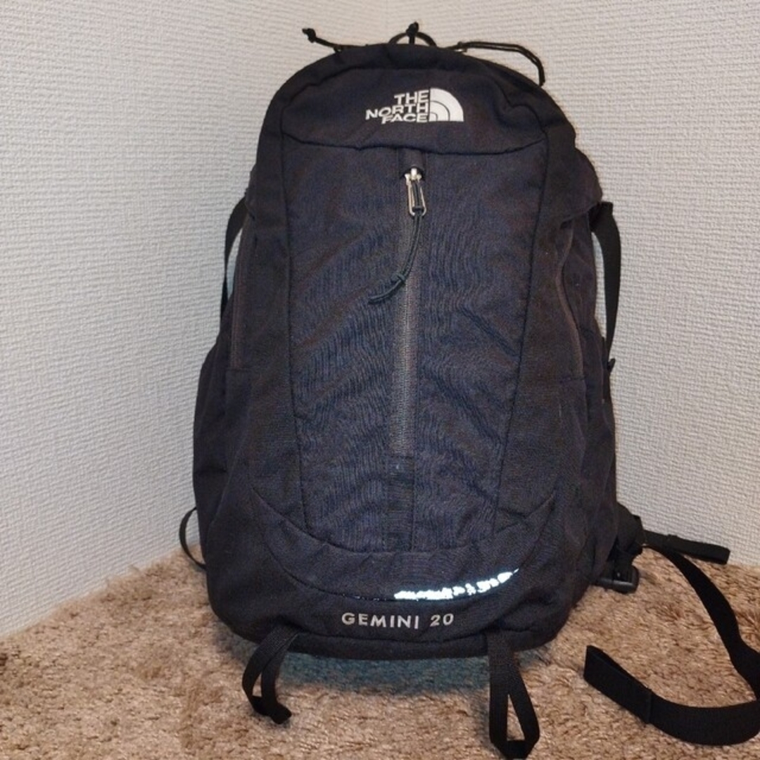 THE NORTH FACE(ザノースフェイス)のザ ノースフェイス GEMINI20 リュックサック バックパック 20L 黒 メンズのバッグ(バッグパック/リュック)の商品写真