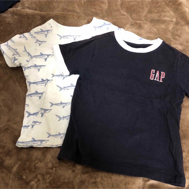 GAP Kids(ギャップキッズ)のGAP 半袖Tシャツ キッズ/ベビー/マタニティのキッズ服男の子用(90cm~)(Tシャツ/カットソー)の商品写真