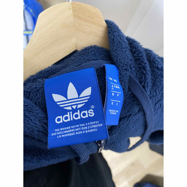 adidas(アディダス)のアディダス　パーカー　adidas メンズのトップス(パーカー)の商品写真