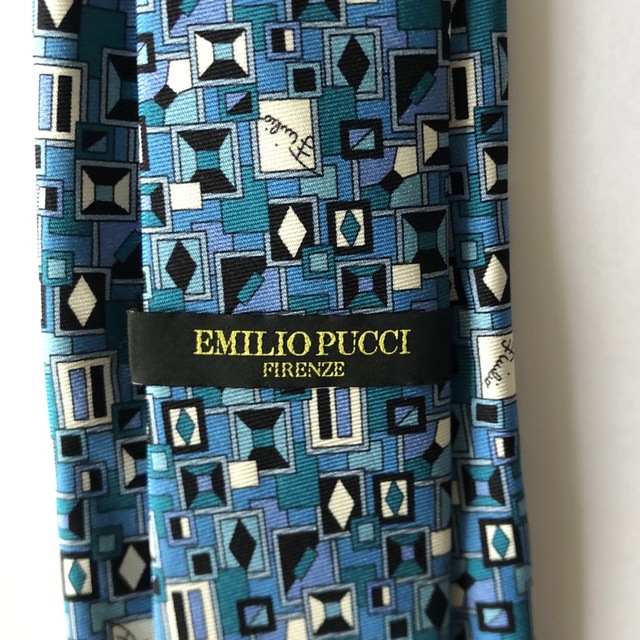 EMILIO PUCCI(エミリオプッチ)の【新品】エミリオプッチEMILIO PUCCI ネクタイ メンズのファッション小物(ネクタイ)の商品写真