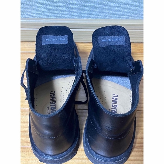 Clarks(クラークス)のクラークス◆デザートブーツ◆ブラックレザー◆26〜26.5cm◆箱あり◆送料無料 メンズの靴/シューズ(ブーツ)の商品写真