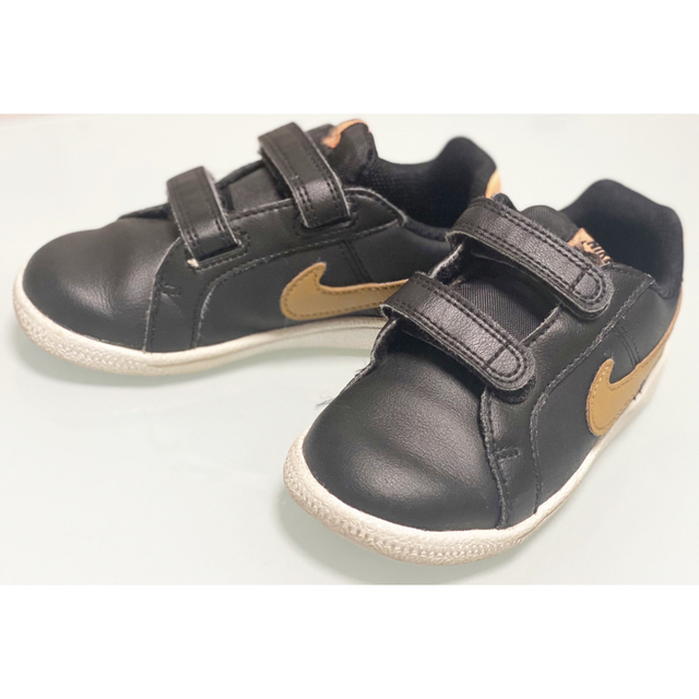 NIKE(ナイキ)のNIKE スニーカー 15cm キッズ/ベビー/マタニティのキッズ靴/シューズ(15cm~)(スニーカー)の商品写真