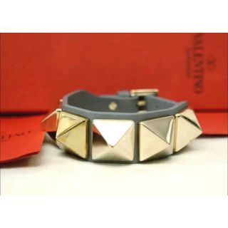 ヴァレンティノ コーデ ブレスレット/バングルの通販 4点 | VALENTINO