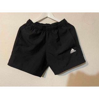 アディダス(adidas)のadidas ショートパンツ　M(ショートパンツ)