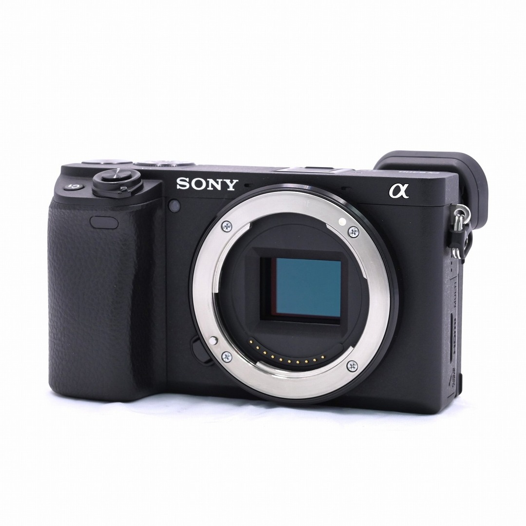 SONY(ソニー)のSONY α6400 ダブルズームレンズキット スマホ/家電/カメラのカメラ(ミラーレス一眼)の商品写真