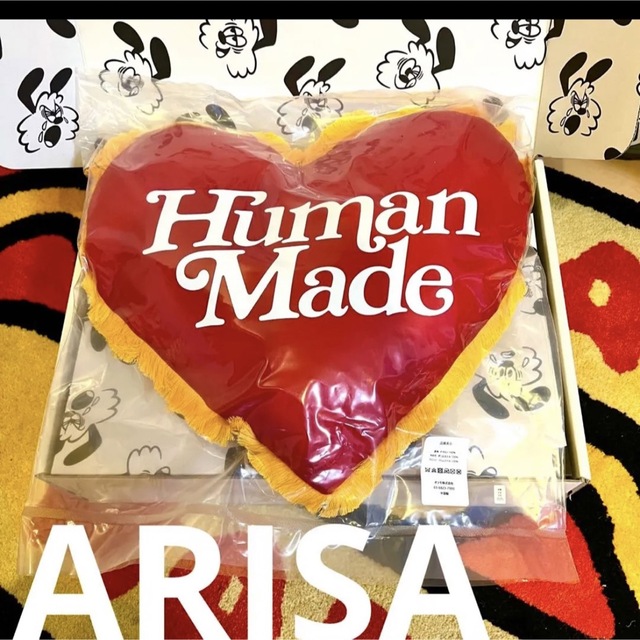 HUMAN MADE(ヒューマンメイド)の[即日発送]HUMAN MADE × Girls Don’t Cry クッション メンズのファッション小物(その他)の商品写真