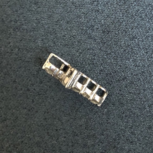 Pt900 ダイヤモンド0.3ct クロス ペンダントトップ 10粒 レディースのアクセサリー(ネックレス)の商品写真