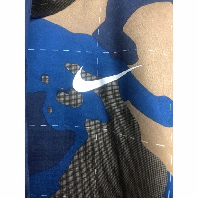 NIKE(ナイキ)のaky様専用　NIKE バーカー Ｓ メンズのトップス(パーカー)の商品写真