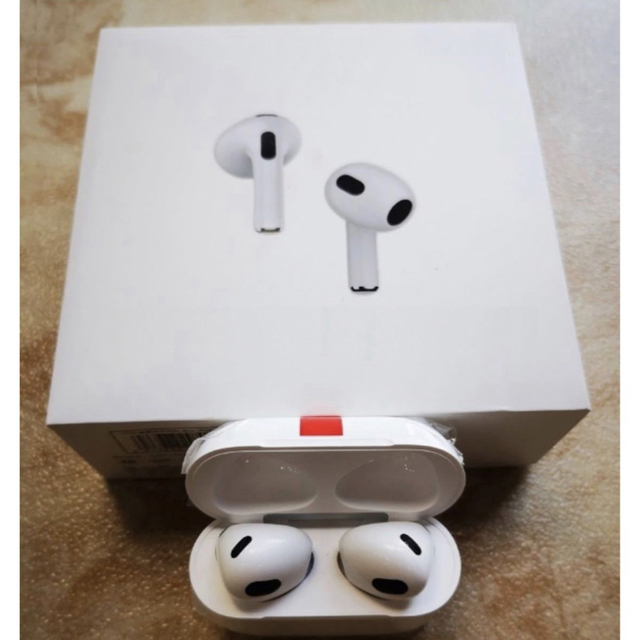 Apple(アップル)の［人気］ワイヤレスイヤホン AirPods Proに負けない 高品質 第2世代 スマホ/家電/カメラのオーディオ機器(ヘッドフォン/イヤフォン)の商品写真