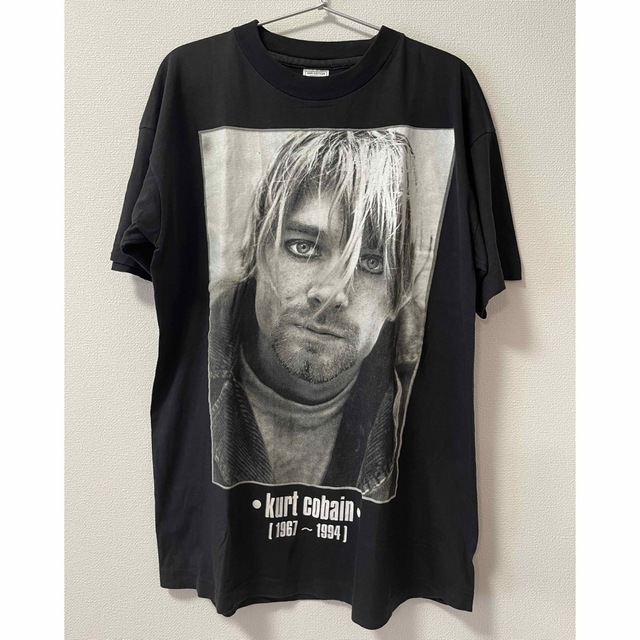 90s Nirvana Kurt Cobain 追悼 ユーロボディ 黒カートコバーン