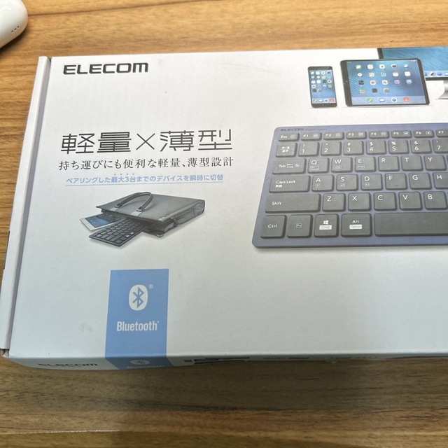 ELECOM(エレコム)の【USキーボード】 ELECOM キーボード TK-FBP102XBU スマホ/家電/カメラのPC/タブレット(PC周辺機器)の商品写真