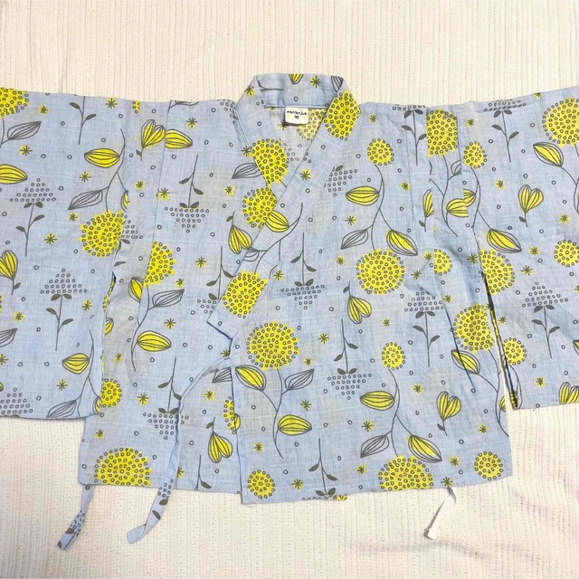 美品！女の子　浴衣　水色　ドレス キッズ/ベビー/マタニティのキッズ服女の子用(90cm~)(甚平/浴衣)の商品写真