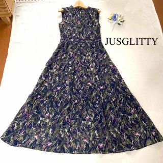 ジャスグリッティー(JUSGLITTY)の美品✨ ジャスグリッティ　リーフプリントワンピース　ロング　フレア(ロングワンピース/マキシワンピース)