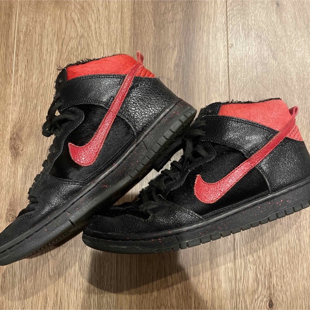 NIKE dunk high 黒赤