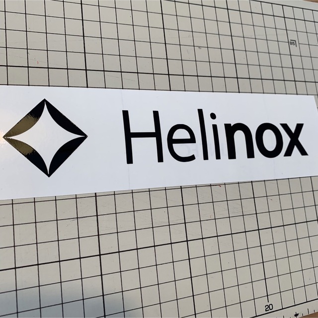 ■ Helinox（ヘリノックス） カッティングステッカー スポーツ/アウトドアのアウトドア(その他)の商品写真