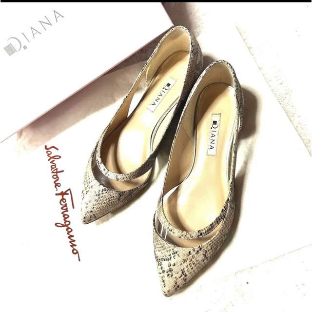 美品】DIANA ダイアナ 24㎝ パンプス フラットシューズ オルバ 訳あり ...